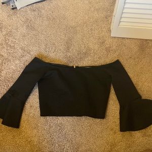 Black crop top!